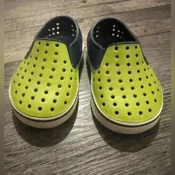 Native Jefferson slip on toddler shoes navy and green water shoe 5c - Picture 2 of 5